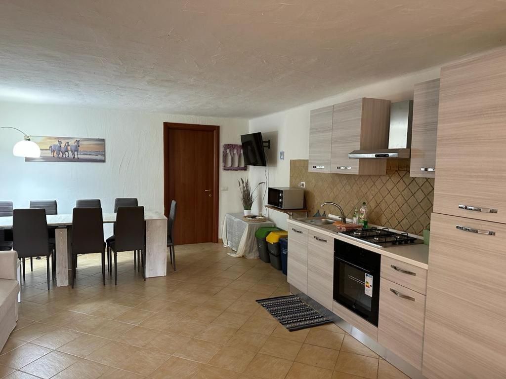 Lightblue-Celeste Central Apartment In ポルト・ロトンド エクステリア 写真